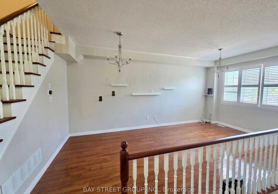 2171-fiddlers-way-oakville-ontario-w13496910