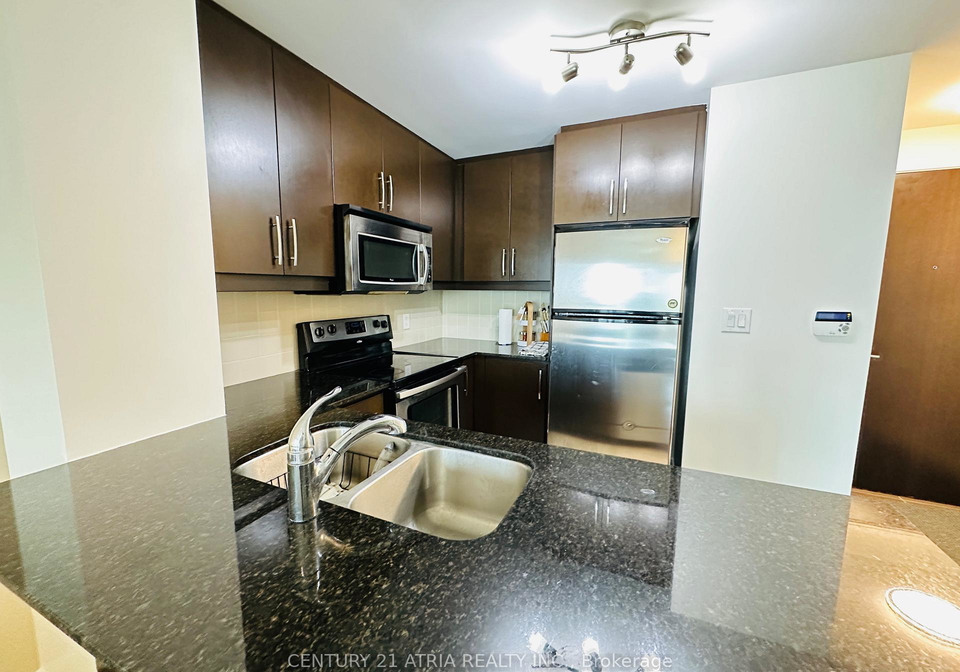 50-absolute-avenue-mississauga-ontario-w13497008
