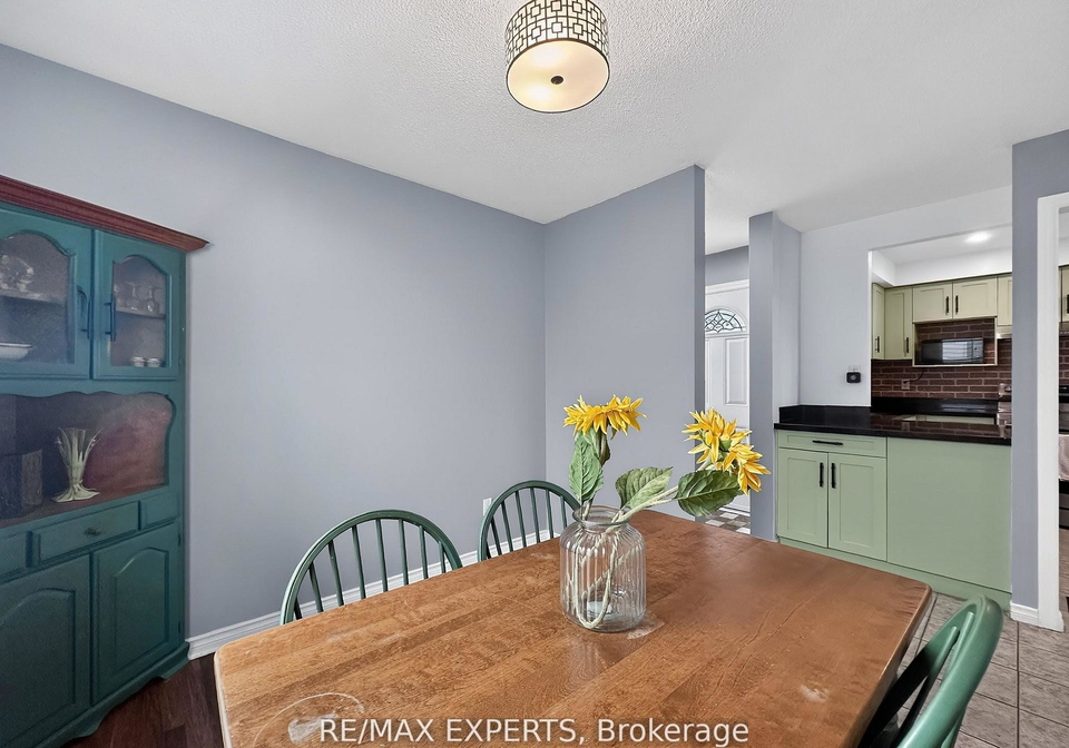 86-sutter-avenue-brampton-ontario-w13497396