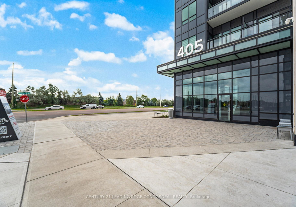 405-dundas-street-w-oakville-ontario-w13497488