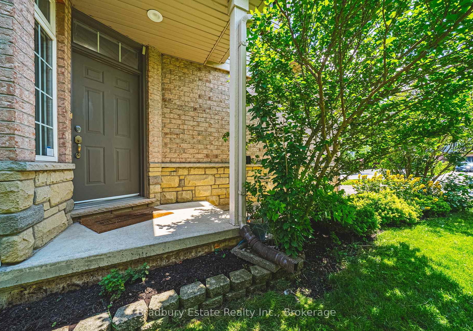 1401-treeland-street-burlington-ontario-w13497816
