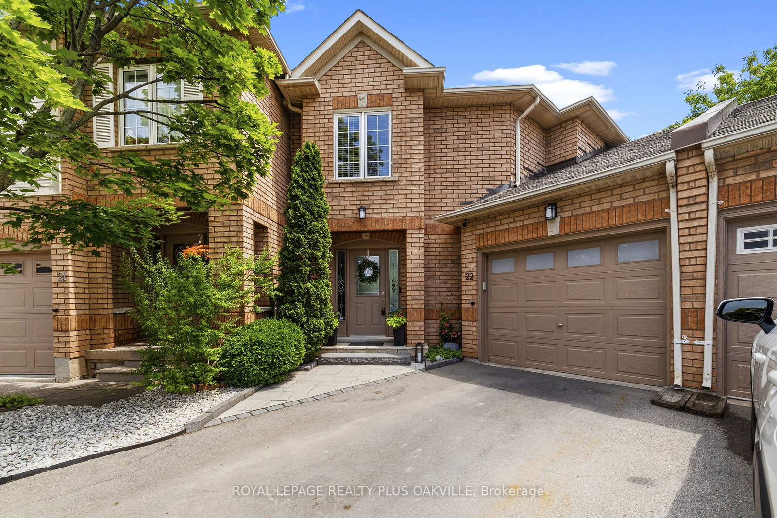 1489-heritage-way-oakville-ontario-w13497866