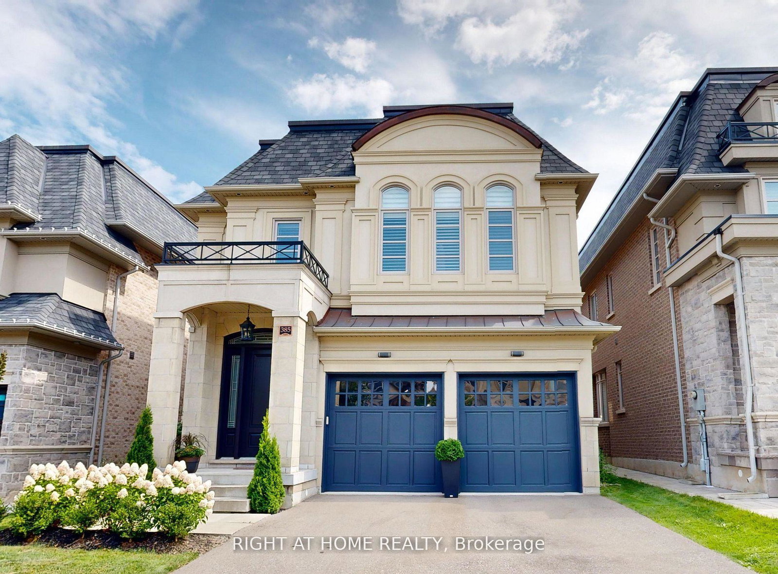 385-tudor-avenue-oakville-ontario-w13498014