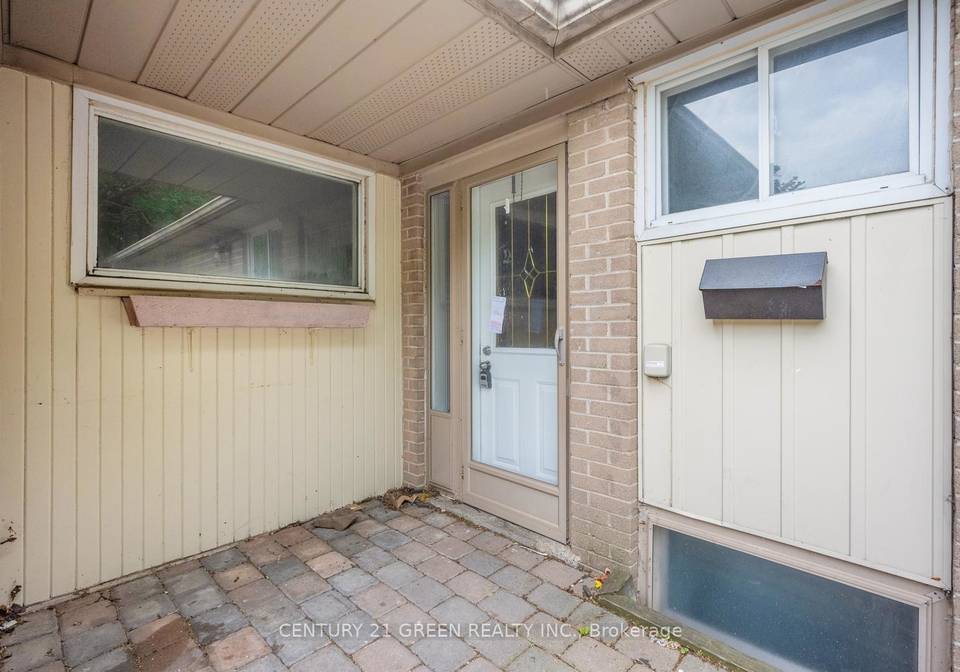 11-burgby-avenue-brampton-ontario-w13498052