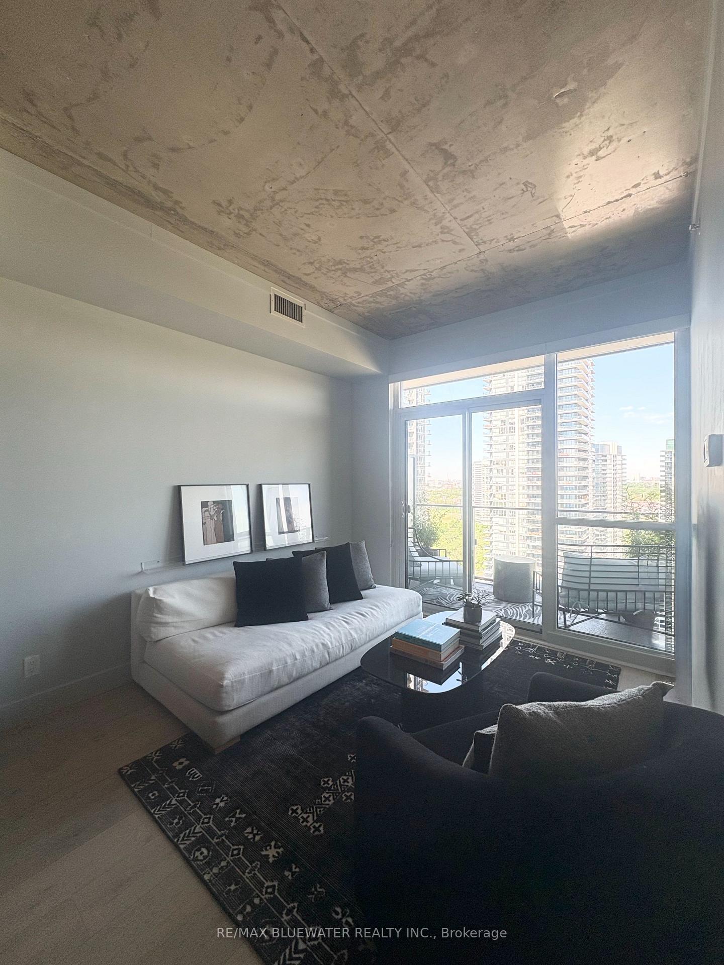 2200-lake-shore-boulevard-w-toronto-etobicoke-ontario-w13498252