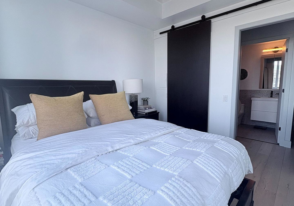 2200-lake-shore-boulevard-w-toronto-etobicoke-ontario-w13498252