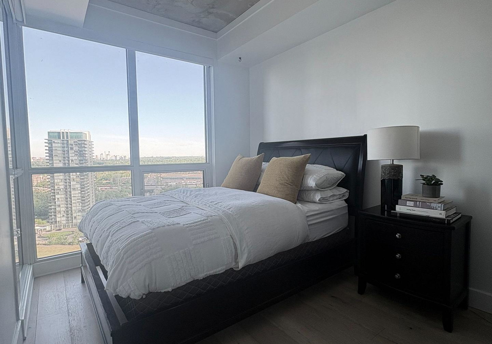 2200-lake-shore-boulevard-w-toronto-etobicoke-ontario-w13498252