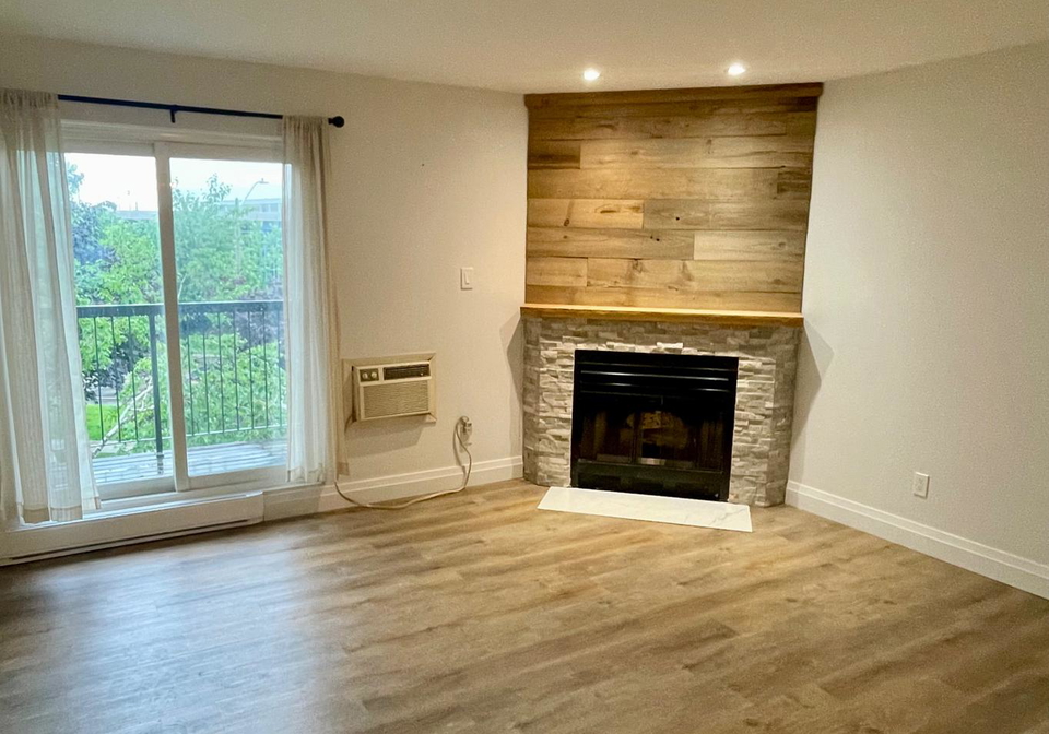 1450-glen-abbey-gate-oakville-ontario-w13498286
