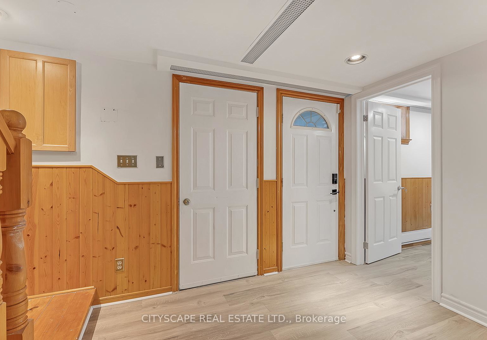1345-st-james-avenue-mississauga-ontario-w13498662