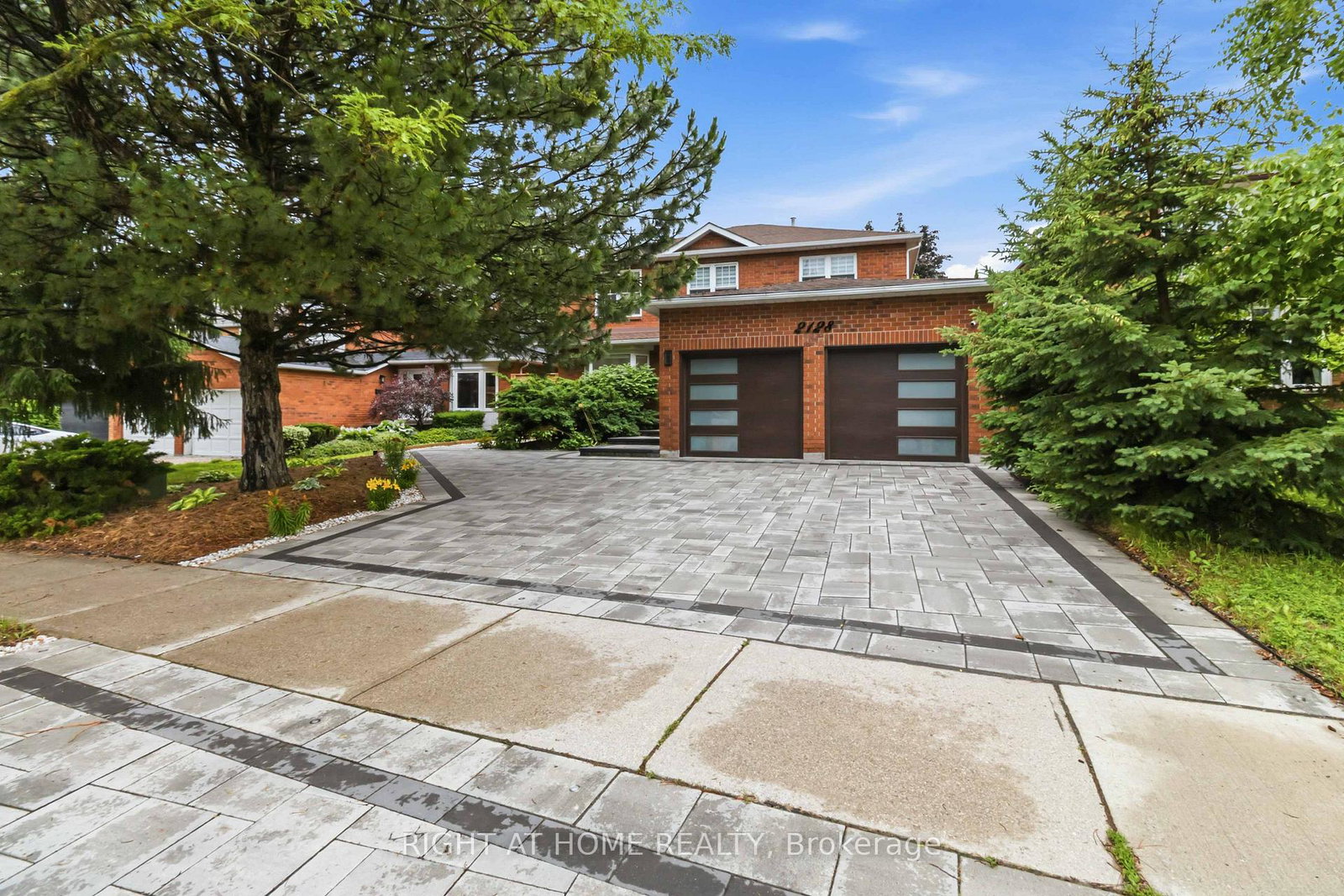 2128-8th-line-oakville-ontario-w13498670