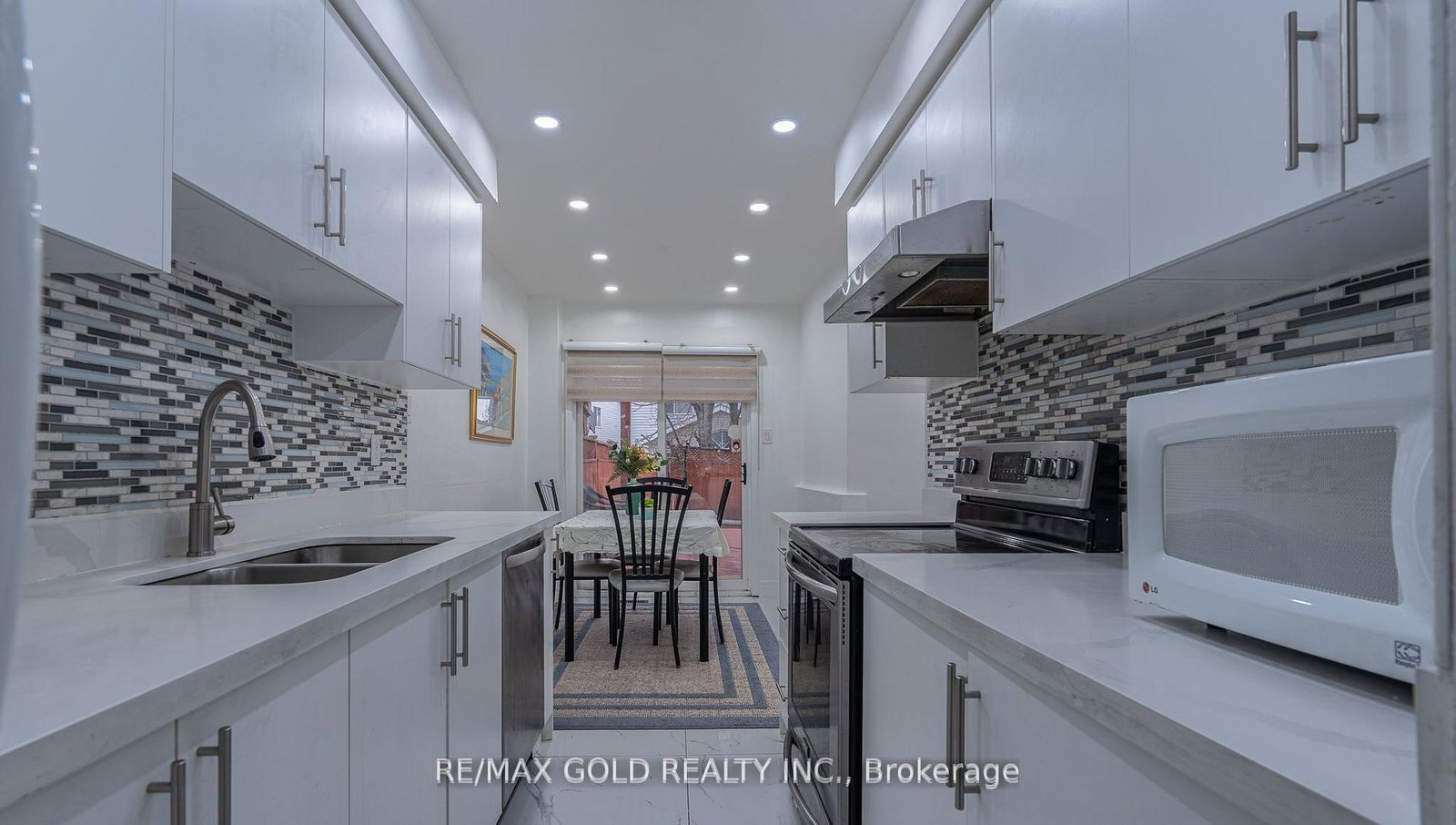 102-bunchberry-way-brampton-ontario-w13498728