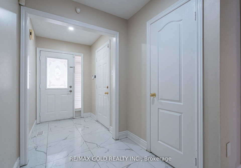 25-golden-eagle-road-brampton-ontario-w13498754