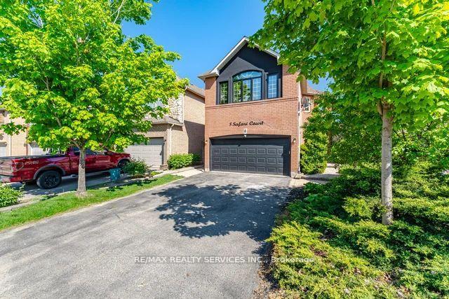 8-safari-court-brampton-ontario-w13498764