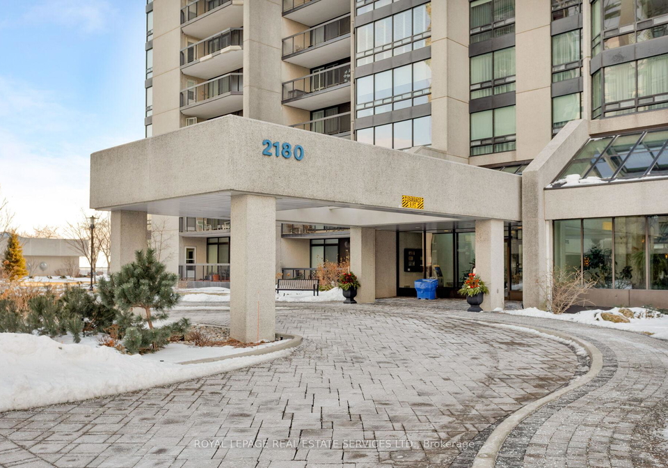 2180-marine-drive-oakville-ontario-w13498860