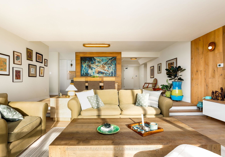 2180-marine-drive-oakville-ontario-w13498860