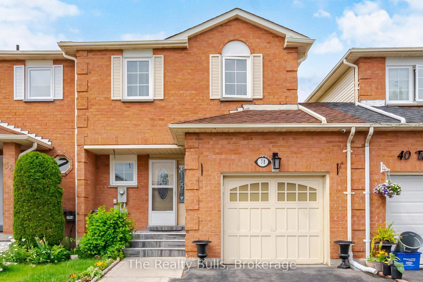 38-thorntree-crescent-brampton-ontario-w13499224