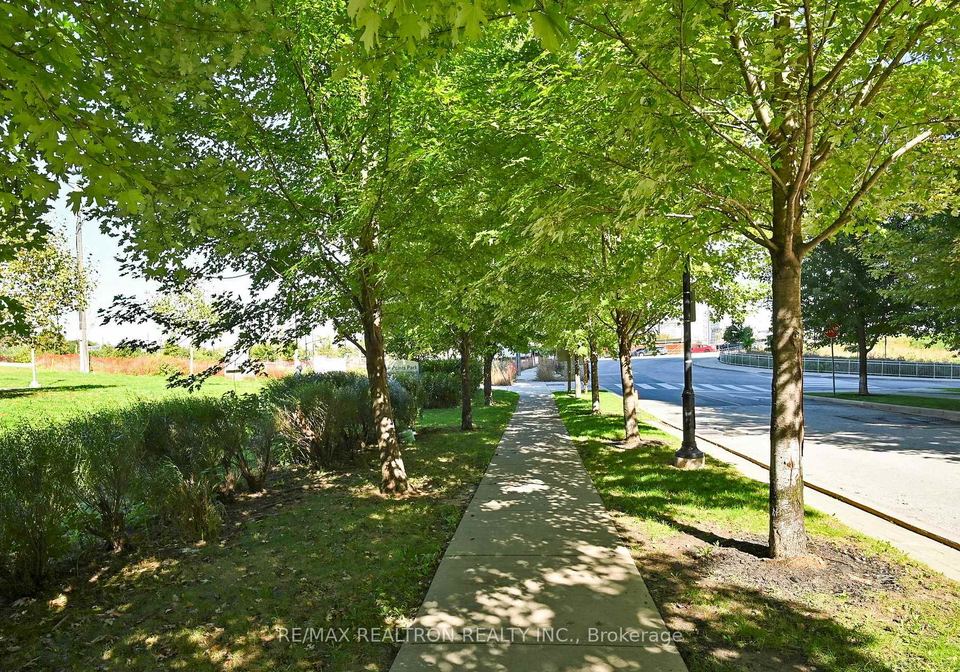 15-viking-lane-toronto-etobicoke-ontario-w13499226