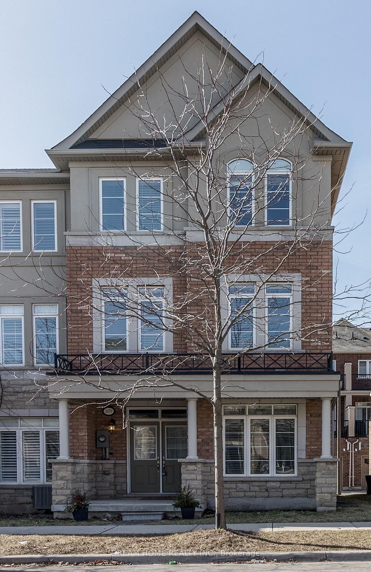 3070-eberly-woods-drive-oakville-ontario-w13499328