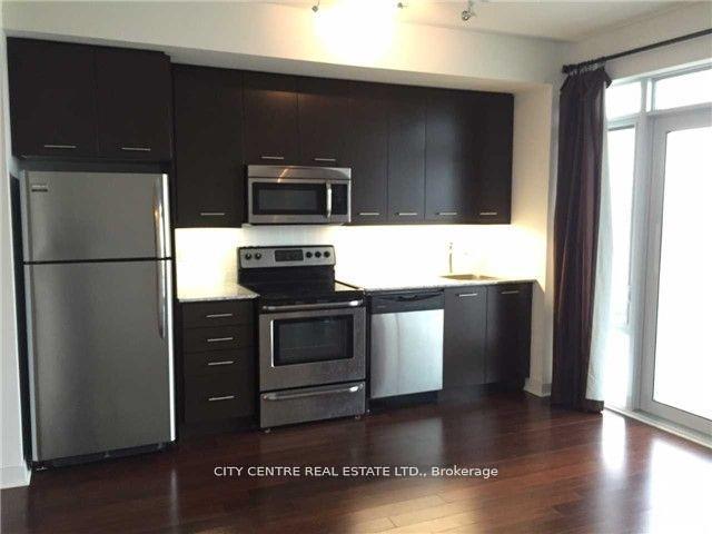360-square-one-drive-mississauga-ontario-w13499354