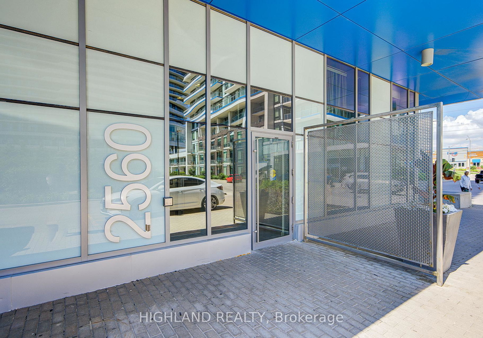 2560-eglinton-avenue-w-mississauga-ontario-w13499362