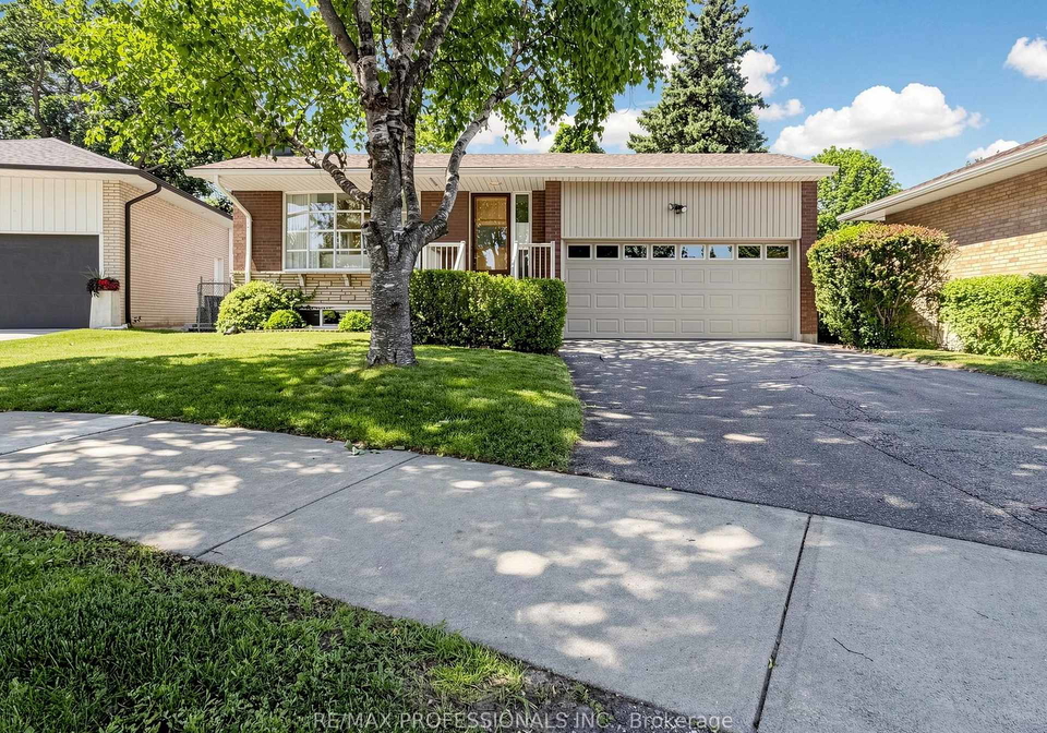 49-laurelwood-crescent-toronto-etobicoke-ontario-w13499770
