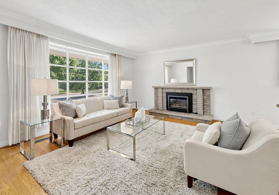 49-laurelwood-crescent-toronto-etobicoke-ontario-w13499770