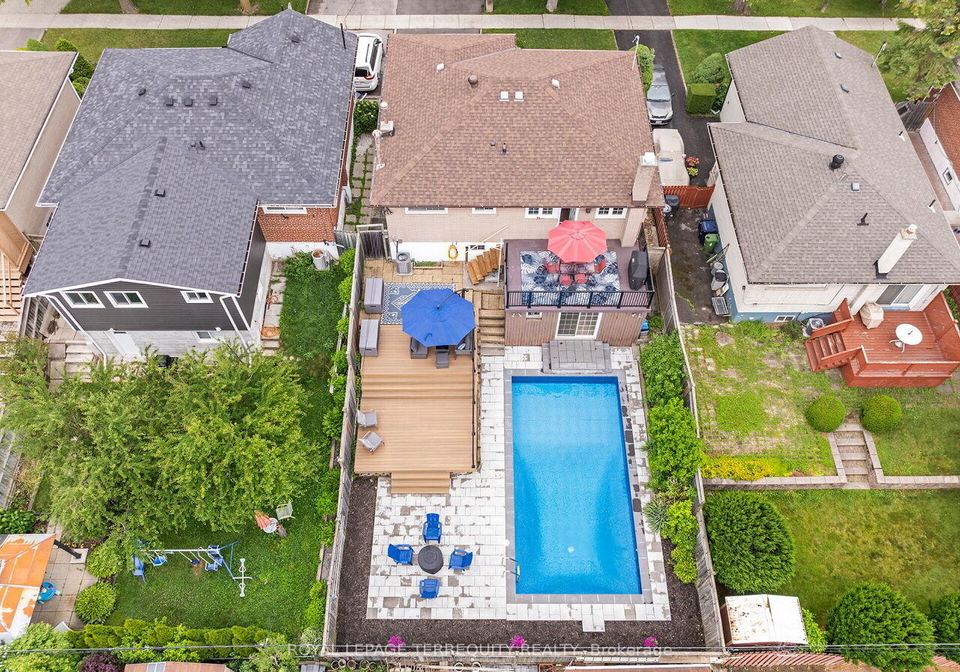 33-ludgate-drive-toronto-etobicoke-ontario-w13499828