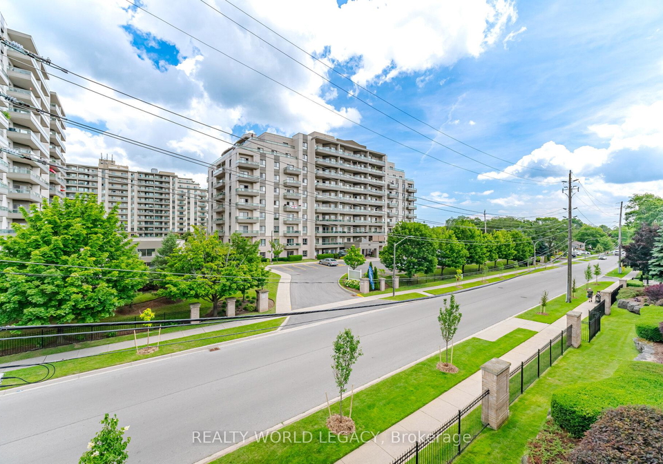 216-plains-road-w-burlington-ontario-w13499952