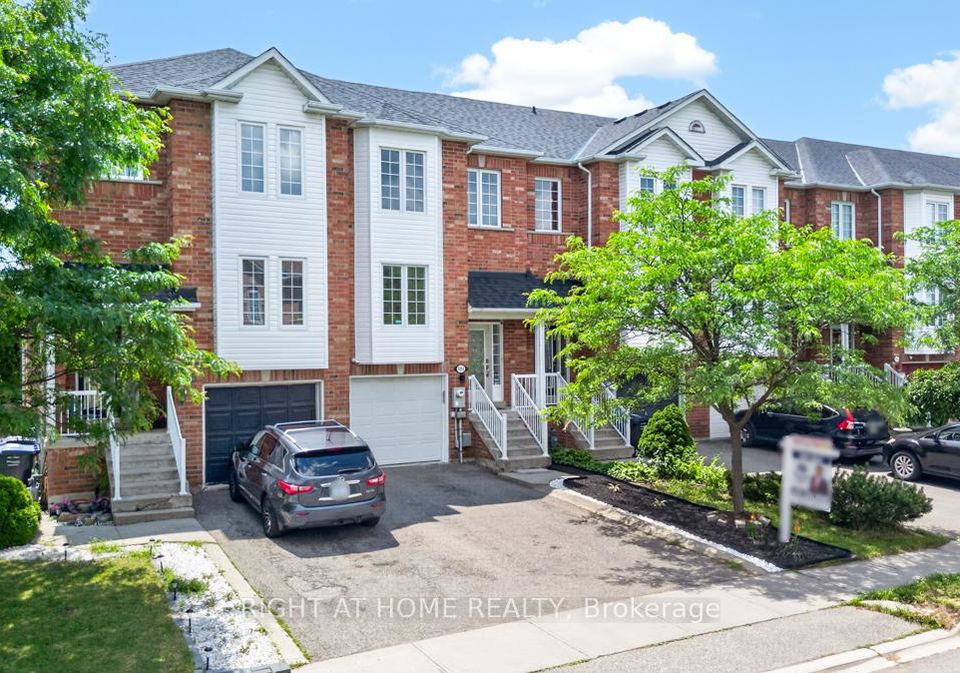 101-wilmont-court-brampton-ontario-w13500062