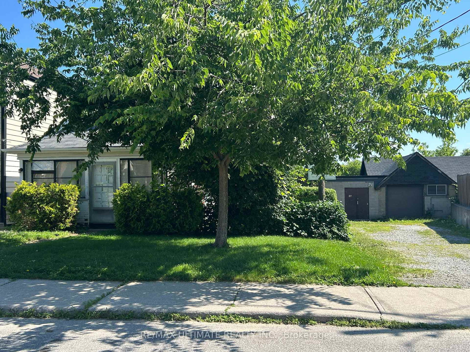 89-brownville-avenue-toronto-north-york-ontario-w13500290