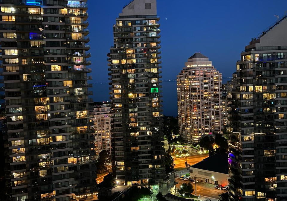 2220-lake-shore-boulevard-w-toronto-etobicoke-ontario-w13500292