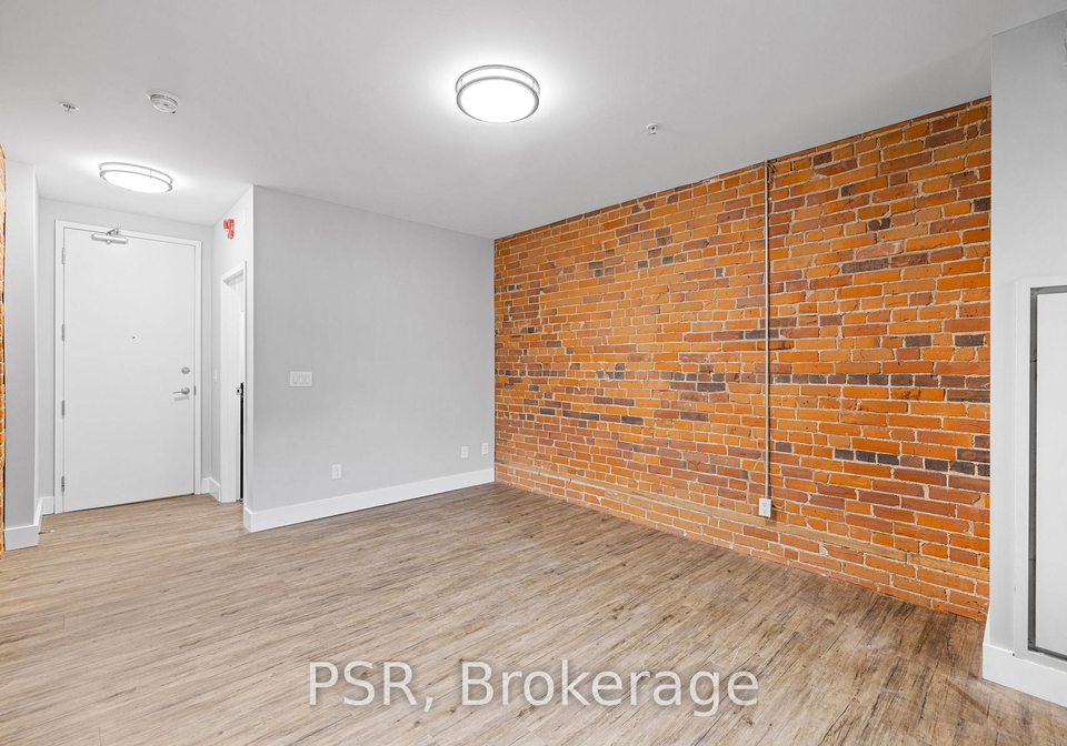 2870-dundas-street-w-toronto-toronto-ontario-w13500532