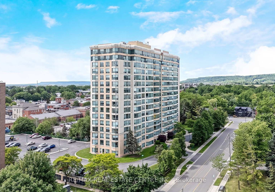 100-millside-drive-milton-ontario-w13500596