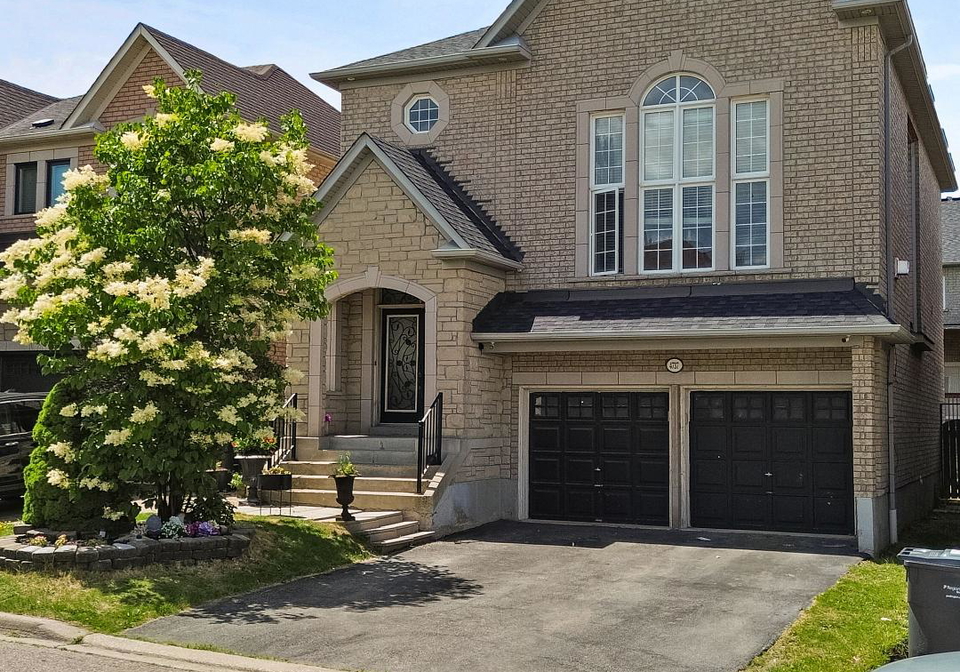 4737-james-austin-drive-mississauga-ontario-w13500766