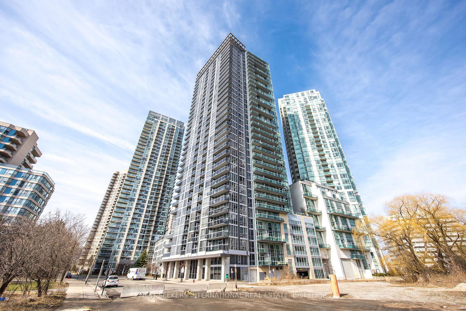 223-webb-drive-mississauga-ontario-w13500898
