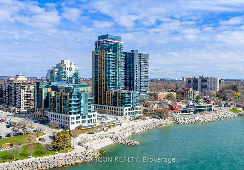 2060-lakeshore-road-burlington-ontario-w13501014