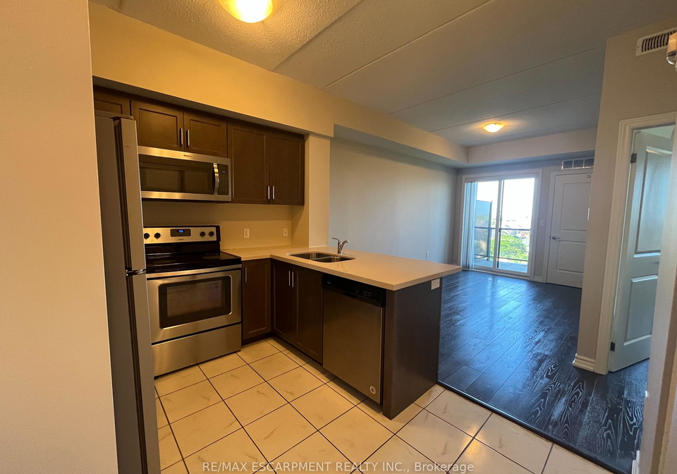 640-sauve-street-milton-ontario-w13501020