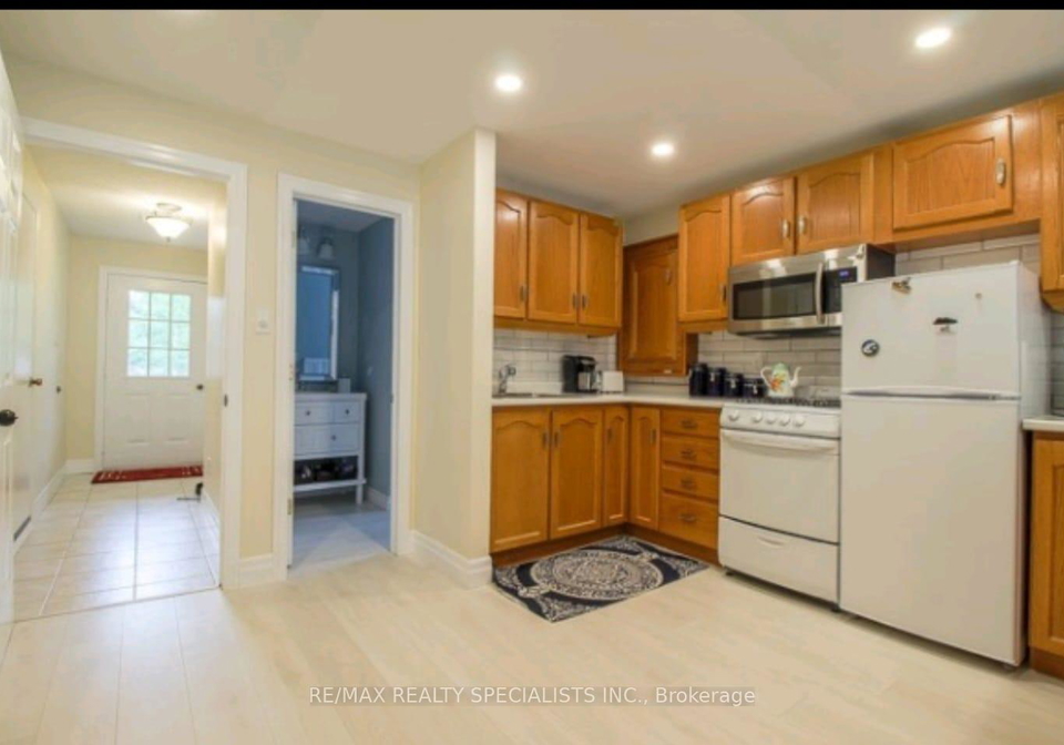 15-steven-street-orangeville-ontario-w13501030