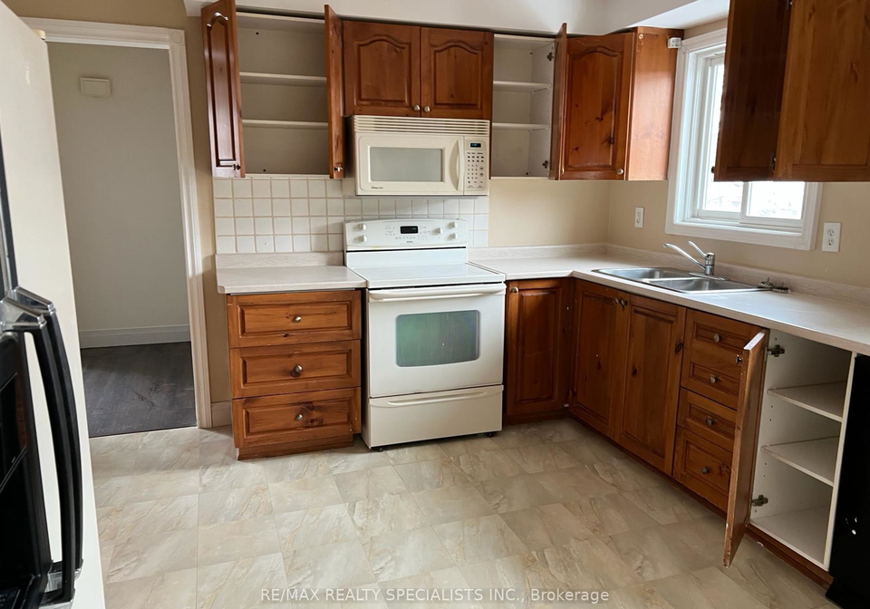 15-steven-street-orangeville-ontario-w13501034