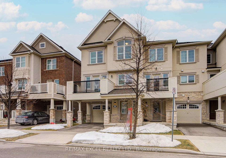 3081-harebell-gate-oakville-ontario-w13501040
