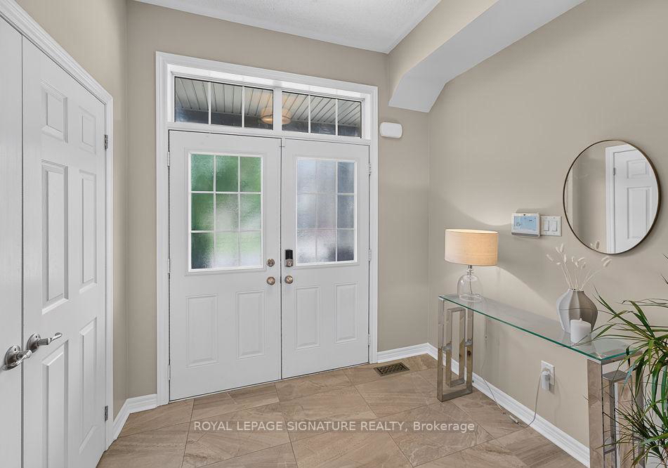 209-sarah-cline-drive-oakville-ontario-w13501220