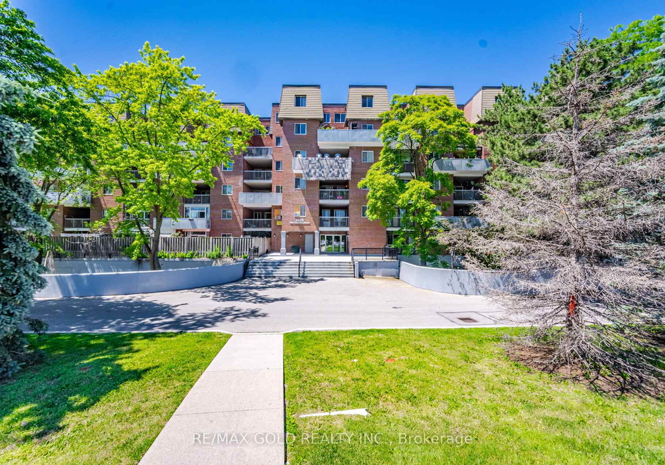 3025-the-credit-woodlands-drive-mississauga-ontario-w13501316