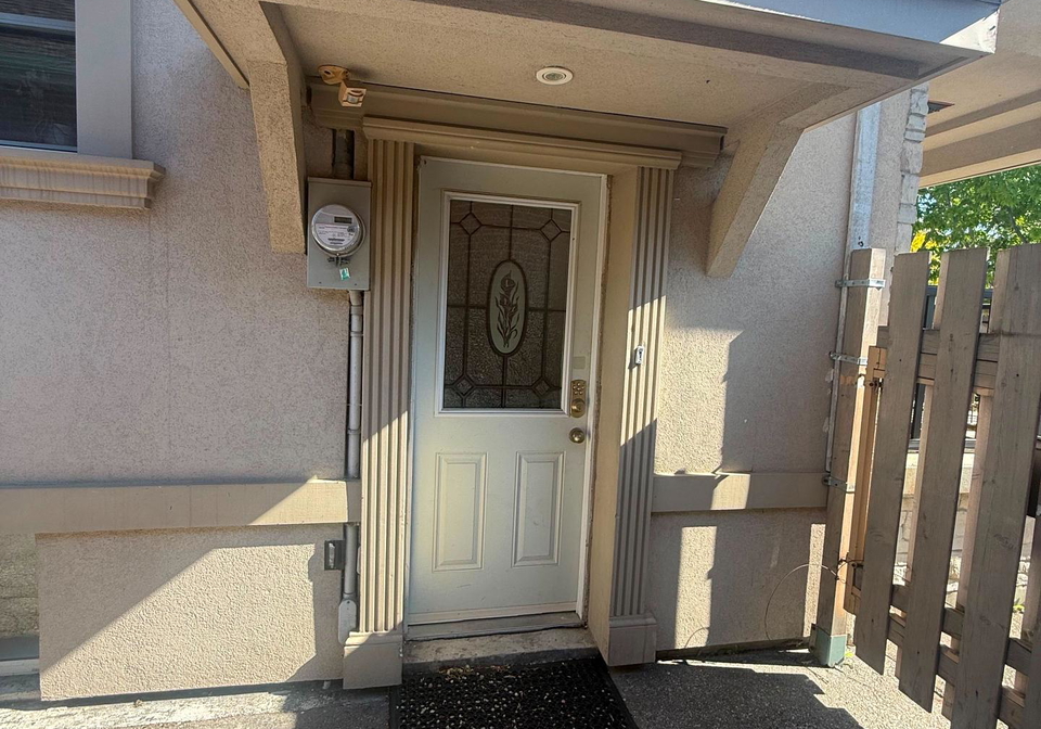 29-glamis-avenue-toronto-toronto-ontario-w13501442