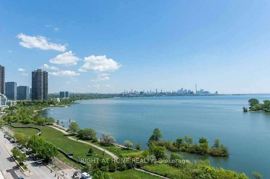 110-marine-parade-drive-toronto-etobicoke-ontario-w13501466