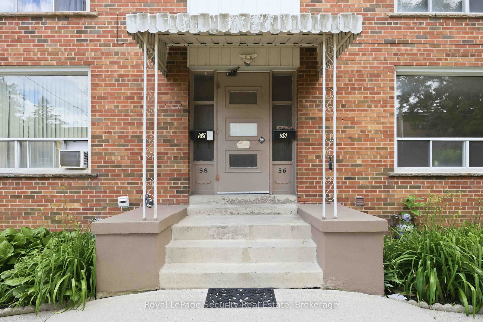 58-leduc-drive-toronto-etobicoke-ontario-w13502260