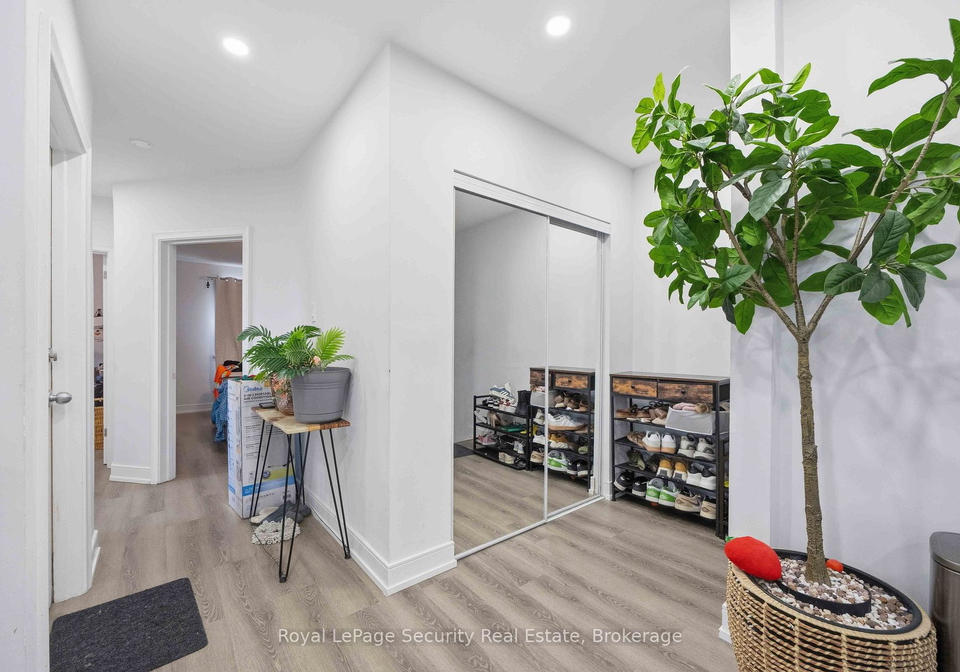 58-leduc-drive-toronto-etobicoke-ontario-w13502260