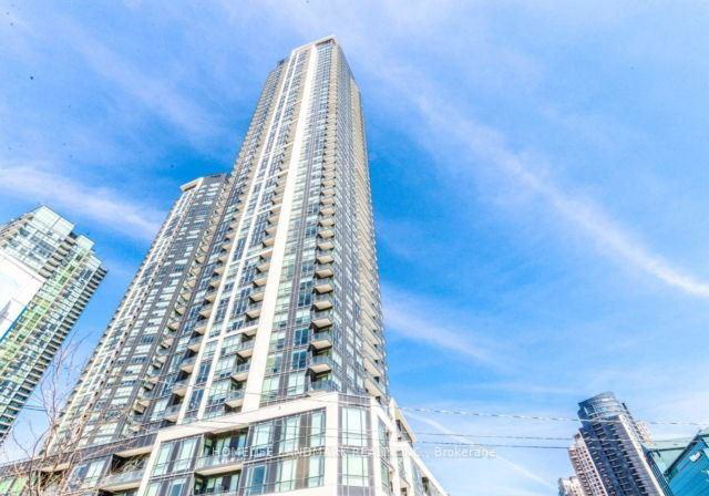 4011-brickstone-mews-mississauga-ontario-w13502454