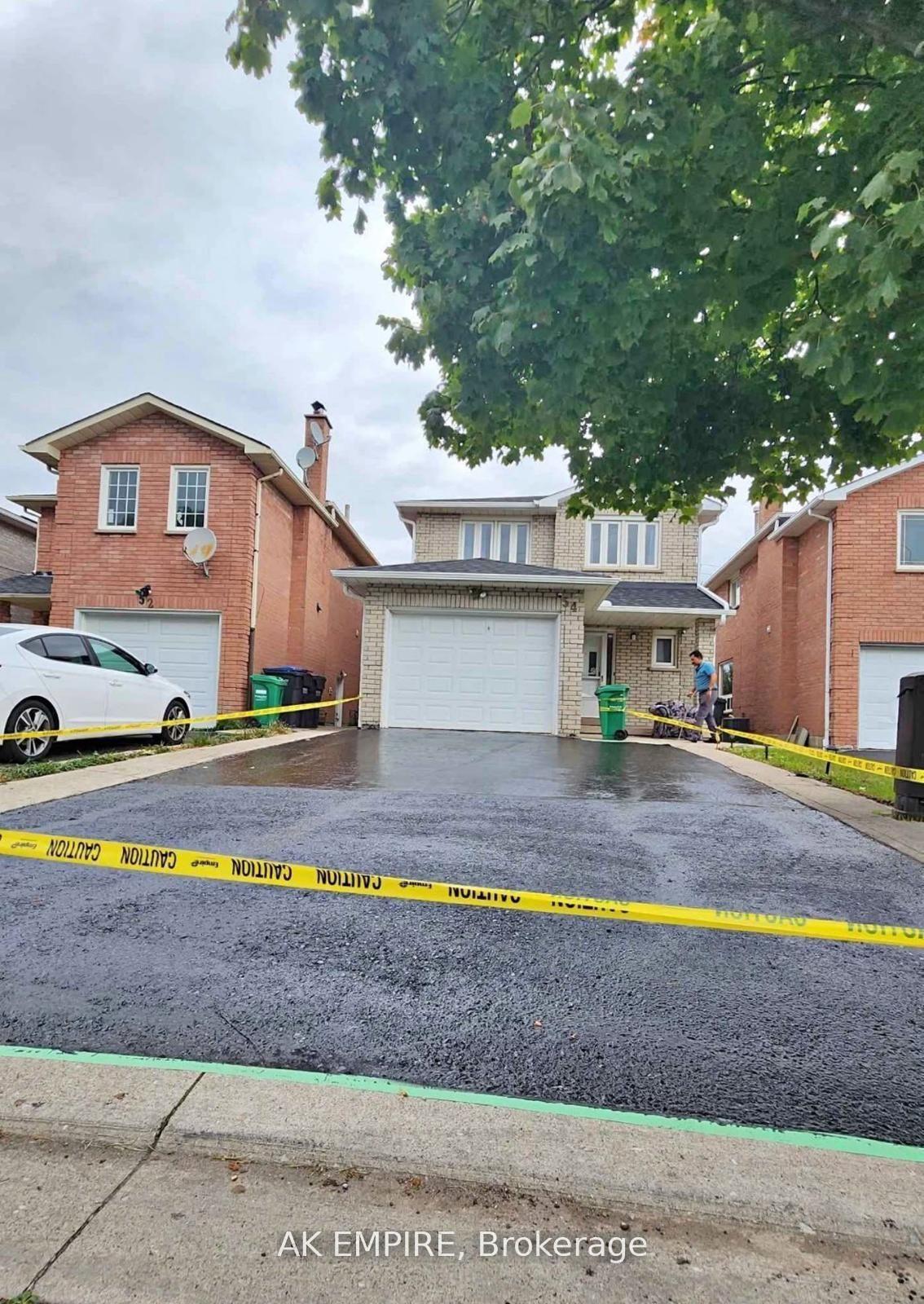 54-fallen-oak-court-brampton-ontario-w13502726