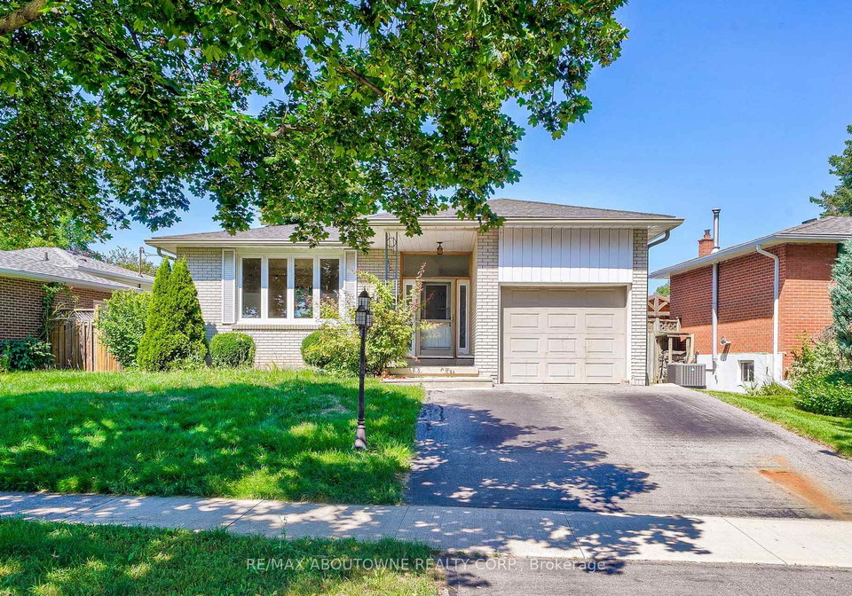 4395-longmoor-drive-burlington-ontario-w13502742