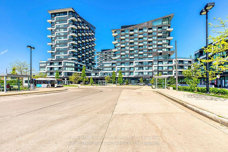 2485-taunton-road-oakville-ontario-w13502948